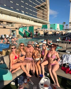 Misha Highstead Instagram - Lost $$ gambling but gained new friends   3 lbs 🥰

@thebikinireport @c4.cultureofficial @avn 

#vegasbaby #girlsgonewild #gilf #avn