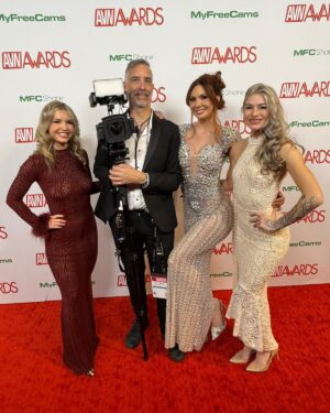 Misha Highstead Instagram - We turned up the heat on the AVN Awards red carpet, catching all the star-studded action and jaw-dropping glamour—it was pure magic! With our unstoppable dream team—Eila Adams and Cecelia Sommer stealing the show, and Steve capturing every sizzling moment—it was a night of glitz, glam, and unforgettable vibes!

@flexapeeler @cecelia.s.official @tmronin ⭐️ 

#redcarpet #lasvegas