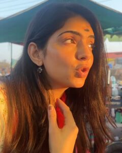 Actress Misha Narang HD Photos and Wallpapers December 2024