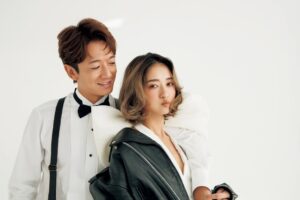 Miyū Ikeda Instagram - ．
あっとゆーまに1月ももうすぐ終わり〜
てことはsweet 2月号ももうすぐでみれなくなっちゃうよ〜

巻頭ページでは夫婦ページも用意してもらって
増刊号の表紙も2人でやらせてもらってるよ🫂💍🤍
まだの人は急げ〜