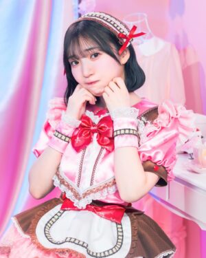 Moe Toyota Instagram - 🩷🎀

@cafebar_palette
さんの新衣装のモデルを務めさせて
頂きました🎀💞

衣装デザイナー：成田あやのさん　
@nrtayn_95 

アザーカットだよ〜😚✨
可愛い衣装着られてテンション
上がりました💞

是非チェックしてね🎀🎀

⋈・。・。⋈・。・。⋈・。・。⋈