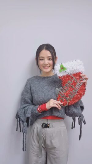 Moemi Katayama Instagram - 🎄🎅

Merry Christmas 

#moemikatayama