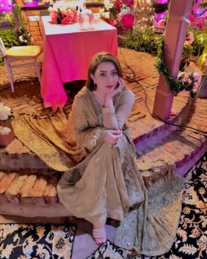 Momina Iqbal Instagram - @tasneemsadafofficial 💕