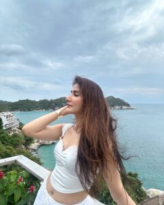 Actress Monica Sharma HD Photos and Wallpapers February 2025