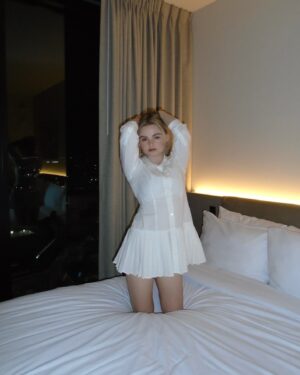Morgan Lily Instagram - Thank you for having us for the lovely stay @moxy_ac_losangeles <3 #ad