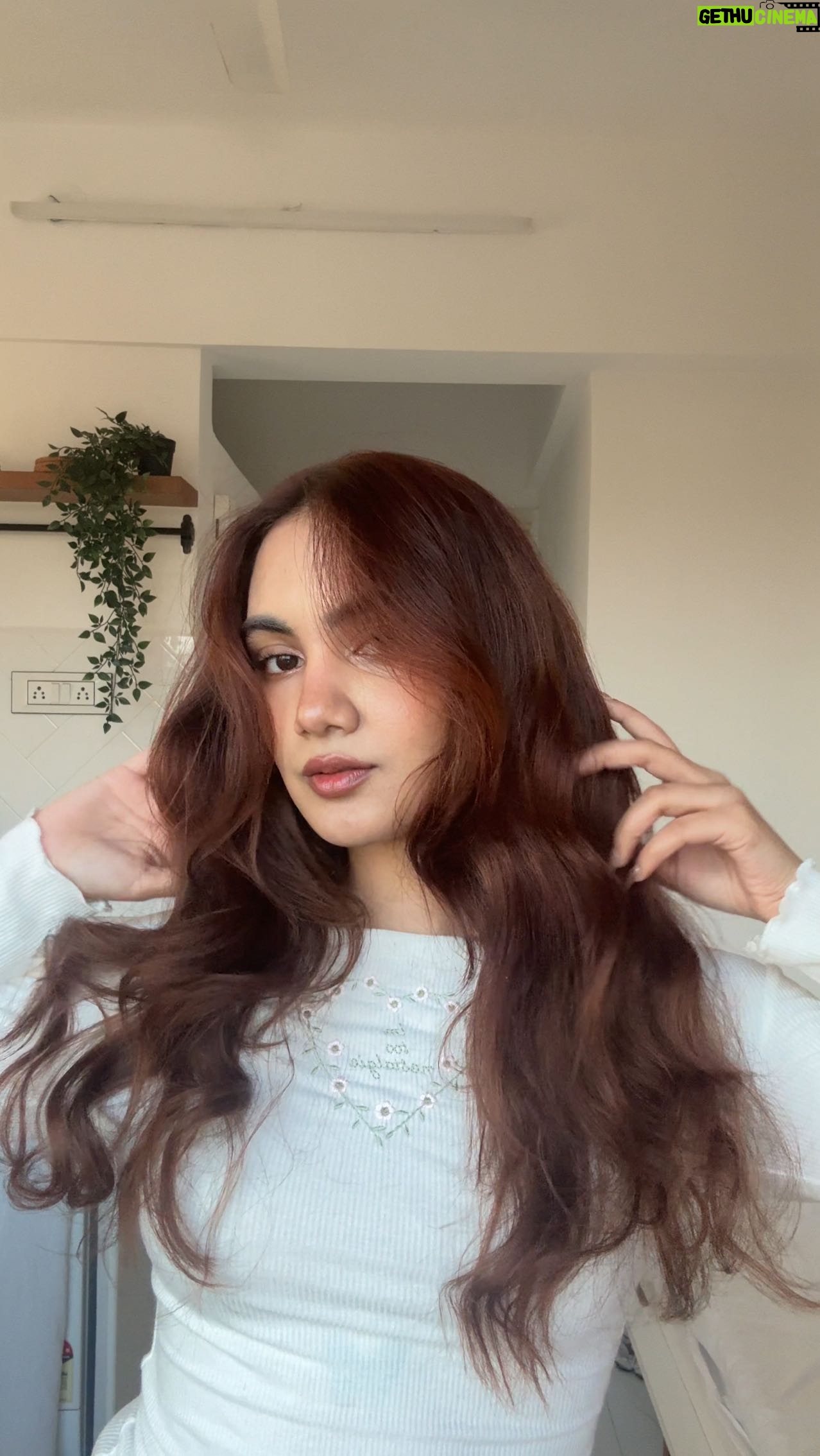 Mrinmoyee Ghosh - 22.9K Likes - Obsessed then and obsessed now! #Collaboration
Sabrina Carpenter absolutely ATE with her look at the Grammyās - I had to recreate her signature bombshell blowout @redken<3
Her go to? @redken Acidic Bonding Concentrate Leave-In ā for stronger, shinier, frizz-free hair with heat protection & my new favoritešÆ
Get the Sabrina Blowout with Redken! Shop now on @mynykaa or at a Redken Salon near you.
@redkenpro @redken #RedkenIndia