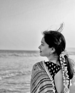 Actress Mugdha Chaphekar HD Photos and Wallpapers March 2025