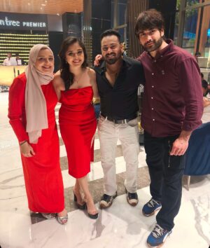 Muskan Bamne Instagram - Congratulations on this amazing success @viviandsena 😍 we are so proud of you and we love you a lot ❤️✨ @nouranaly.1 loveyouuu bhabhi 🫂❤️

It was lovely meeting you all ❤️😍🫂

#MuskanBamne #ChachuKaChuha

Stylist - @dimple_m_soni
Outfit - @be_bosy