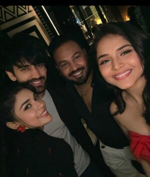 Muskan Bamne Instagram - Congratulations on this amazing success @viviandsena 😍 we are so proud of you and we love you a lot ❤️✨ @nouranaly.1 loveyouuu bhabhi 🫂❤️

It was lovely meeting you all ❤️😍🫂

#MuskanBamne #ChachuKaChuha

Stylist - @dimple_m_soni
Outfit - @be_bosy