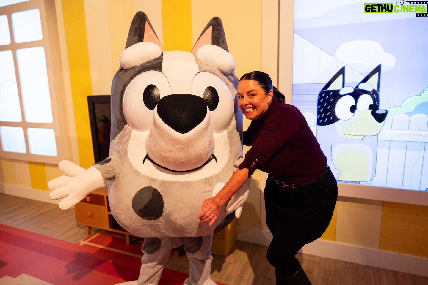 Myf Warhurst - 27.5K Likes - More from Muffin and Myf (the voice of Aunt Trixie!) on their very special visit to the interactive #Bluey experience, now open at CAMP New York! š§”šš¤ @campstores