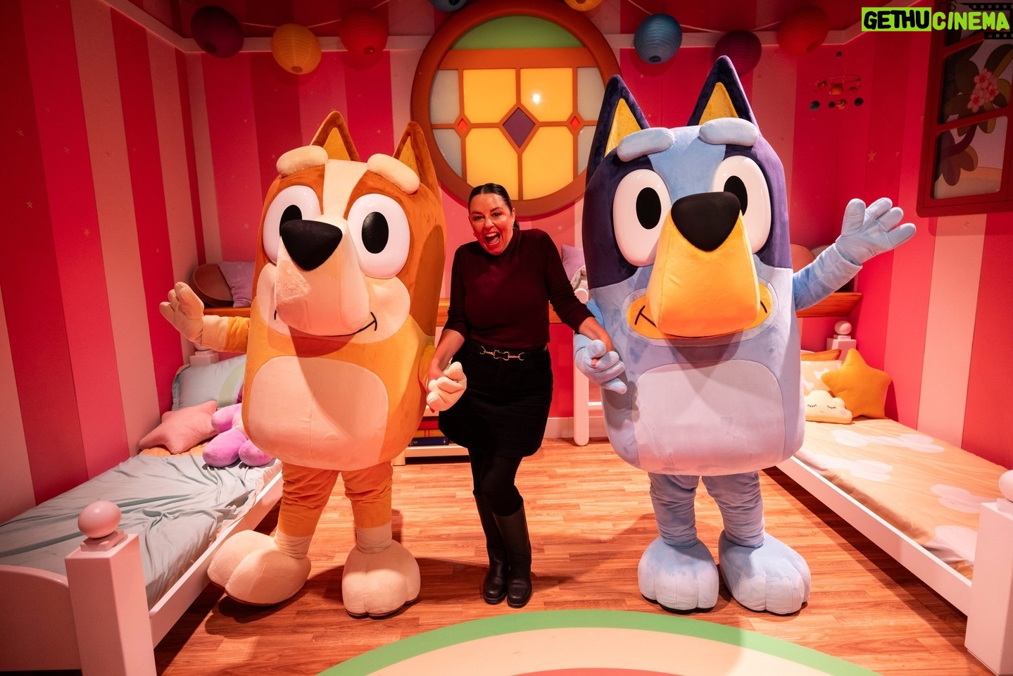 Myf Warhurst - 27.5K Likes - More from Muffin and Myf (the voice of Aunt Trixie!) on their very special visit to the interactive #Bluey experience, now open at CAMP New York! š§”šš¤ @campstores
