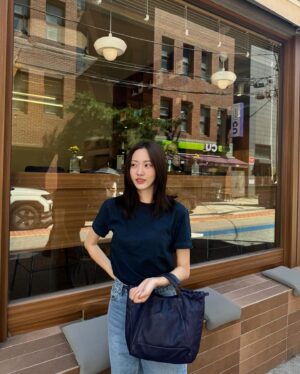 Na Hae-ryung Instagram - 여름에 두었다 🫶