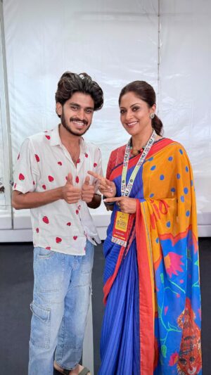 Nadhiya Instagram - @simply.nadiya is love 😻🫶🏻
Thank u @vignesh_gtz 
@keralalitfest