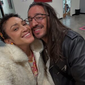Naima Mora Instagram - Feliz Navidad, y Prospero Año de Felicidad! … from the Otts 💕