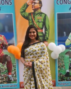 Actress Naina Ganguly HD Photos and Wallpapers July 2025