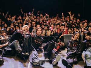 Nano Instagram - KAƵUKI, LIN, YUKI, SHIN, YOU-TA

Thank you with my heart & soul
What an amazing journey together
Friends forever

Keep Rocking On.
NANO
#NANO_MADKID_TOUR