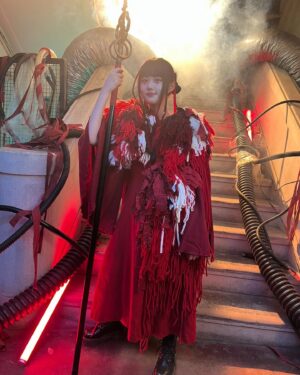 Nanoka Hara Instagram - 【推しの子】オフショット②

メリークリスマスですね。
雪だるまちっくな衣装の写真を添えて。🎅🎄