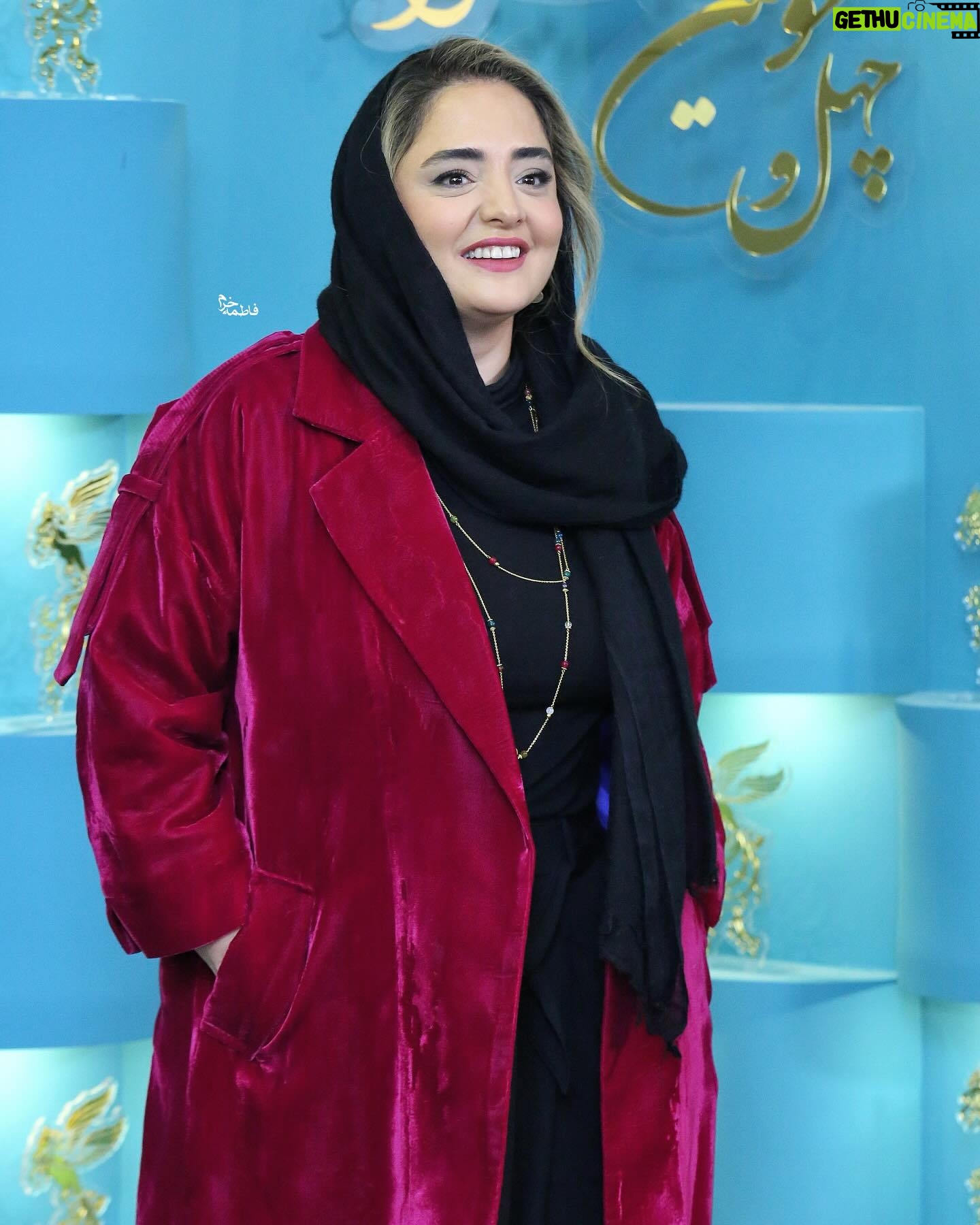 Narges Mohammadi - 106.1K Likes - اینقدر عکس ها قشنگه دلم نمیاد نذارم😜🤗