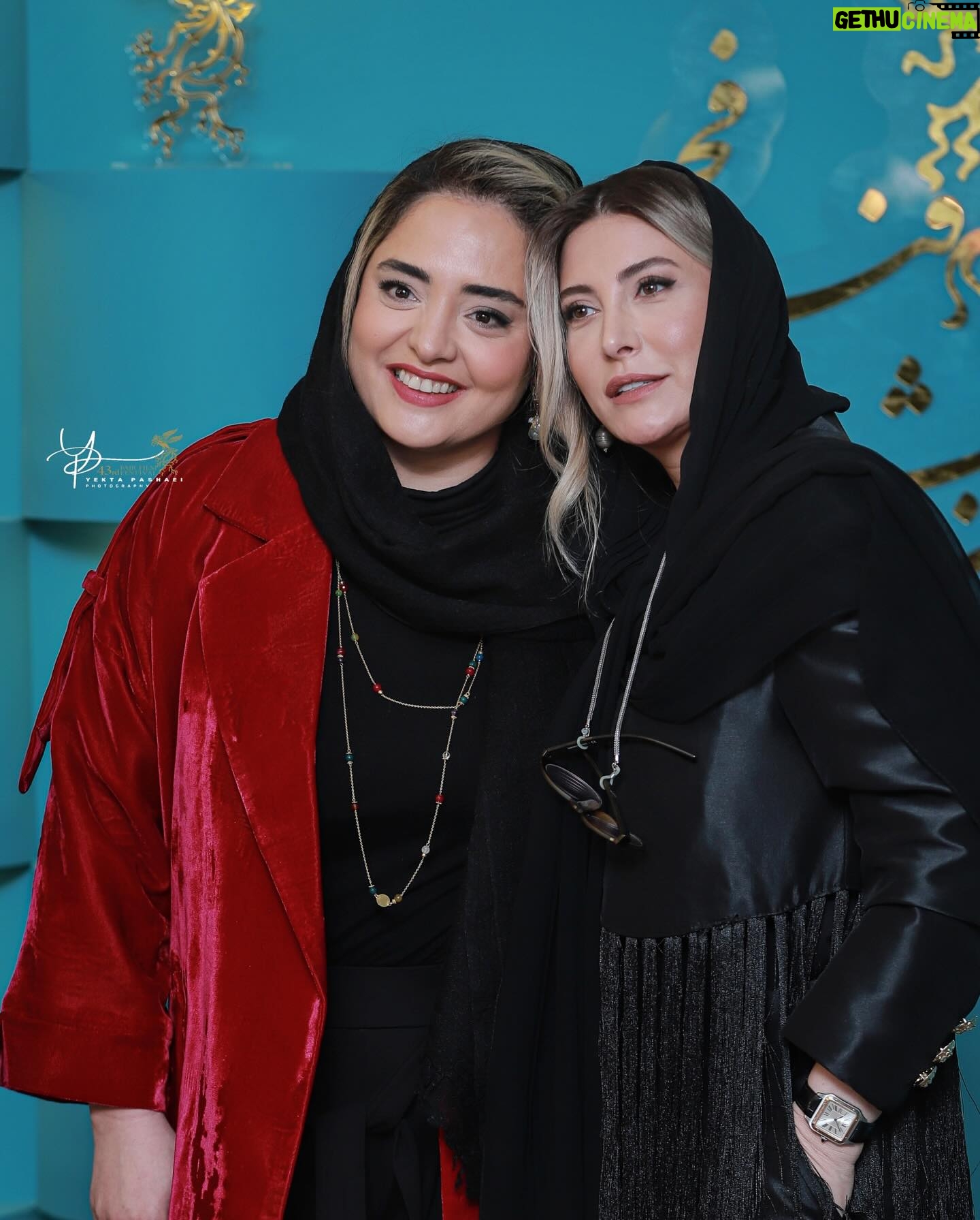 Narges Mohammadi - 106.1K Likes - اینقدر عکس ها قشنگه دلم نمیاد نذارم😜🤗