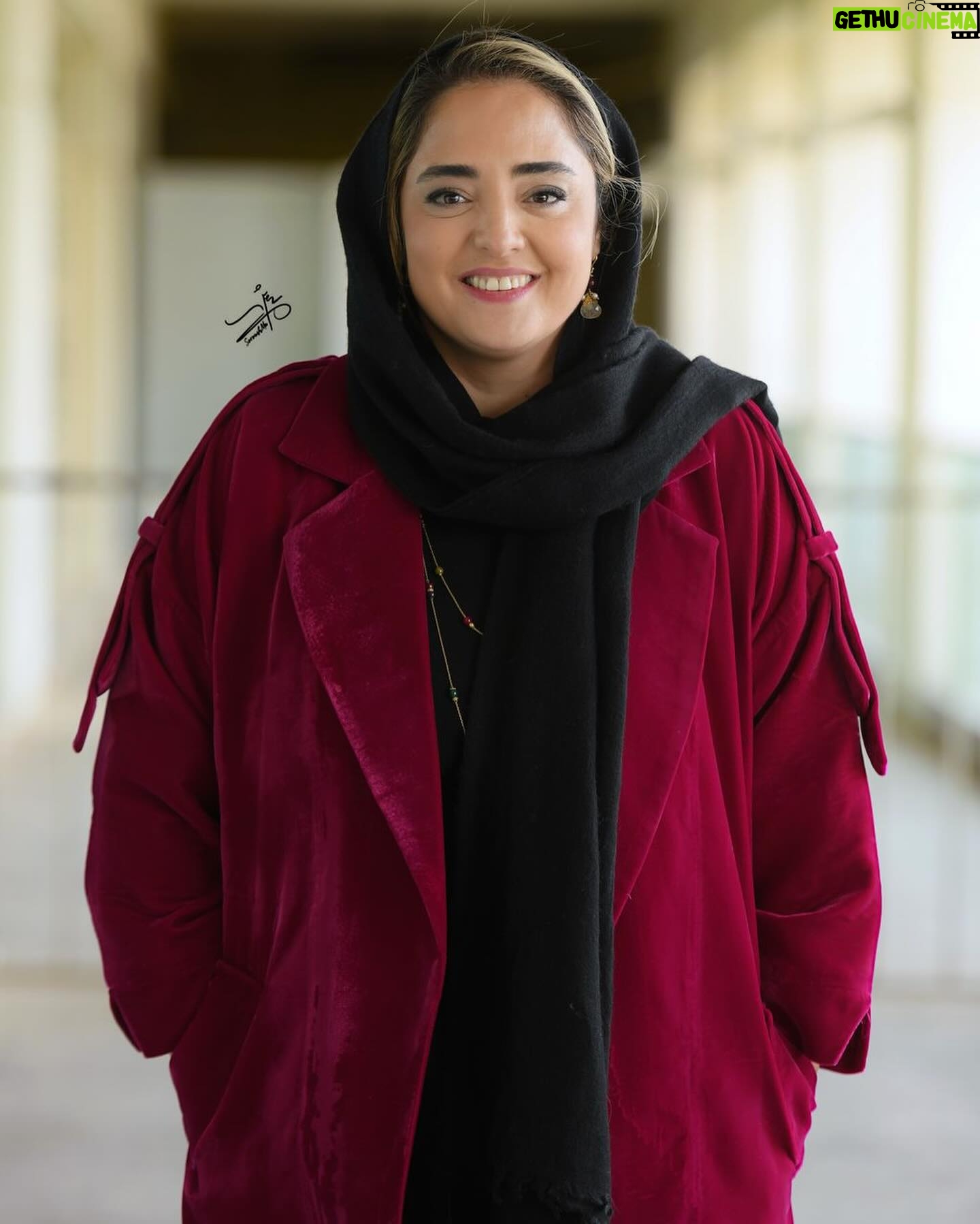 Narges Mohammadi - 106.1K Likes - اینقدر عکس ها قشنگه دلم نمیاد نذارم😜🤗