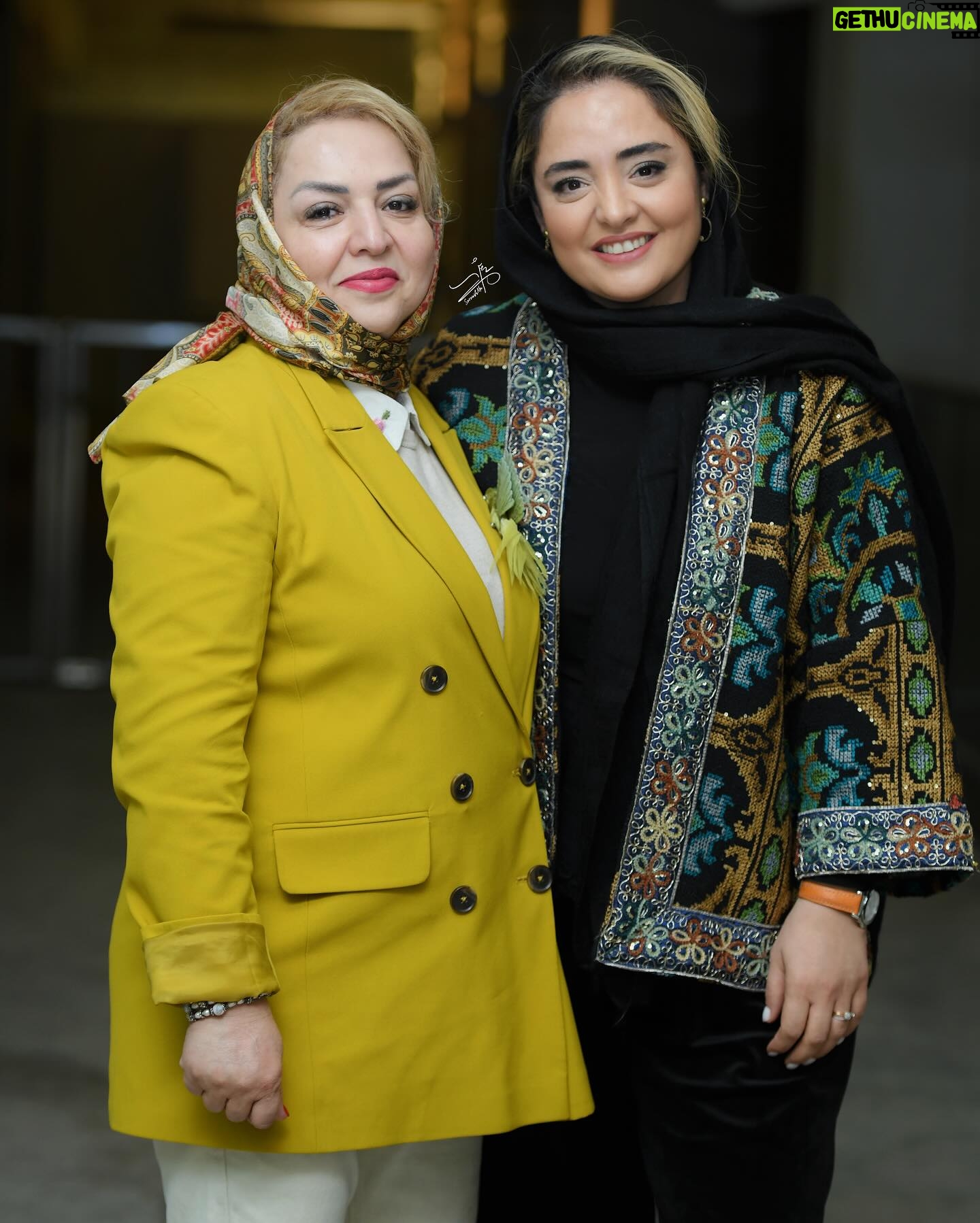 Narges Mohammadi - 106.1K Likes - اینقدر عکس ها قشنگه دلم نمیاد نذارم😜🤗
