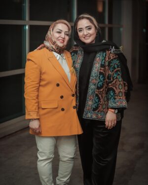 Narges Mohammadi Instagram - اینقدر عکس ها قشنگه دلم نمیاد نذارم😜🤗
