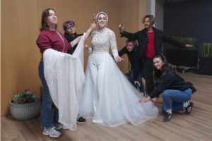 Natacha Karam Instagram - I got (fake) married on tv and it was as fun as it looks! What a magical day this was @jstewiii . I’ll remember this day forever 🥰Cleo even made it into @911lonestar after five years of being there every day- she’s immortalised 😍. Hope you enjoyed the episode , thank you for all your support.. can’t believe there’s only two episodes left😭😭 For someone who really hates goodbyes.. this was an interesting career choice 😅 sending love to you all ✨✨❤️