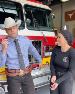 Natacha Karam Instagram - Happy Lonestar day!!
Season 5 - our final season- airs tonight. 
The wait is over!
❤️✨