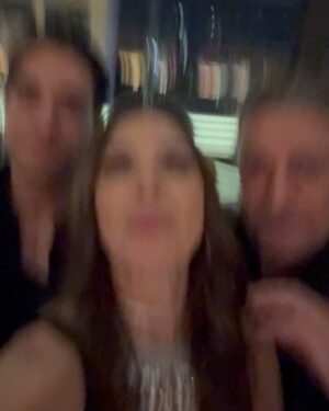 Natalia Dragoumi Instagram - Σκηνές από ένα πάρτυ.
#birthday #reunion #classmates 
#arxelaou5 #smyrnimouagapimeni 
@freshpatisserie 
@olympias_athens 
#parthenoneview