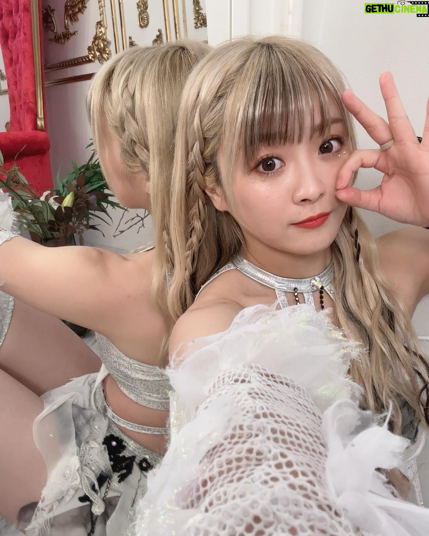 Natsumi Maki - 7.1K Likes - ぽいが、2人!?👭🪄
ってのは冗談で...
あのね、ずっと載せ忘れてて本当に本当に申し訳ないのだけども....みんなからのファンレターたくさん届いてるだよぉ🩷
ちゃんと読んでる!!!!
ありがとうっ🥰
#なつぽい #natsupoi