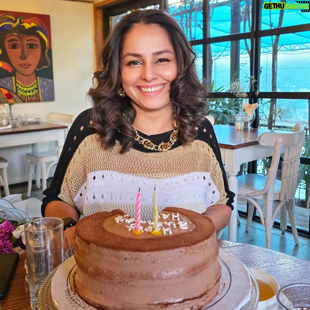 Naveen Waqar - 3 Likes - You're an inspiration to me and everyone who knows you. You're the light in the dark, the sunshine to my mornings, my ride or die! You're a friend I'm lucky to have in my life. @rasti.a.usman. Happy birthday my love 💓 here's praying our celebrations never end! Amen
.
.
.
#happybirthday