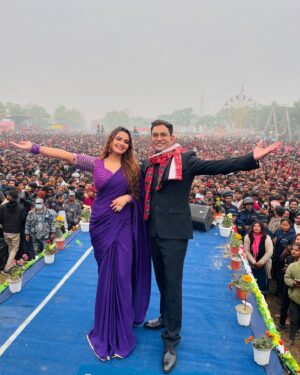 Neelam Giri Instagram - Nepal🇳🇵Mahotsav 😍 
@dineshlalyadav Sir
@vbirappan