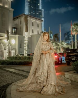 Neelam Muneer Instagram - Wherever we are destined to go - to the midst of the crowd or its at the end of the world, I will follow you!🤍♾️
MUA: @sanasarahsalon x @stylebywardakayani 
Jewellery: @nationaljewellersofficial x @stylebykiranraza 
Outfit: @parniyaanbyayesha 
Groom outfit: @edgerepublicofficial 
Photo: @abdulsamadzia