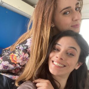 Neva Leoni Instagram - ✨The end✨
Ho già detto che mi sono trovata benissimo? Che le persone con cui ho lavorato sono strepitose? Che mi sono divertita tantissimo e che lo rifarei mille volte? L ho già detto?
Lo ripeto.
#ilpatriarca grazie immensamente di tutto♥️