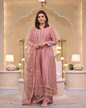 Nida Yasir Instagram - @hafsamalikofficial