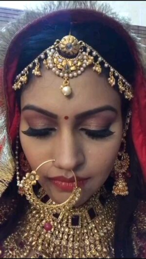 Nidhi Mahawan Instagram - Guess the name ??
.
.

#trendingreels #trending #bts #funnyvideos #behindthescenes #shoot #onshoot #funtimes #comingsoon #m