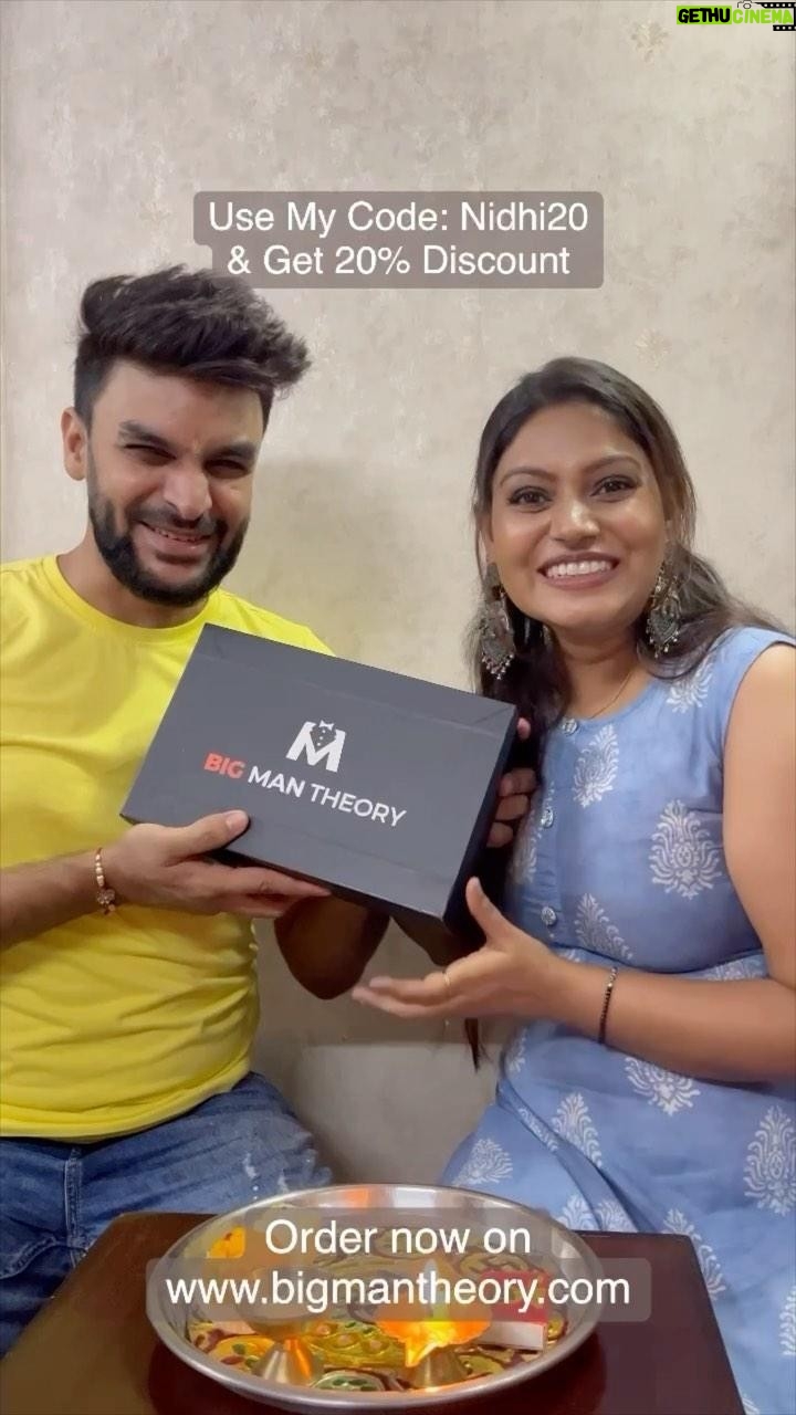 Nidhi Mahawan - 1.1K Likes - Kya aapne bhi apne bhai ka gift le liya? 
Nai liya toh aaj hi @bigmantheoryofficial ke website pe login karke order kar lijiye
www.bigmantheory.com
Use code- Nidhi20

Video Credit: @ashimahawan
Styled by: @ashimahawan
In Frame: @nidhimahawan @aaditya_rathore
.
.
.
.
.
#bigmantheory #ownit #evolve #vegan #rakshabandhan #rakhi #rakhihampers #bhaiduj  #vibes #selfcare #groomingformen #mensgroomingproducts #selfcaresaturday #weekendvibes #dailyreminder #myntra #amazon #flipkart #swiggyminis #bigbasket #jiomart #snapdeal #selfcarematters