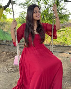 Nidhi Mahawan Instagram - Bachpan ki yaad aa gayi ❤️❤️❤️❤️

#nostalgia #nostalgic #travel #travelgram #ontheway #postivevibes #selfcare #selflove #manifestation #love #abundance #gratitude