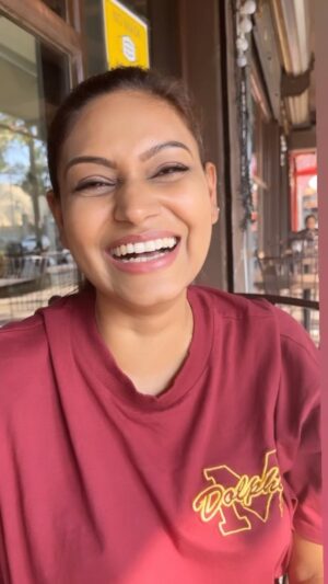 Nidhi Mahawan Instagram - Trendy Times !😂😂😂

#ट्रेंडिंग #trendingreels #फ़नी #funnyvideos #funnytrends #trendingnow #indiangirls #delhi#mumbai #मुंबई #funnyshit #video #mumbaidiaries ##nidhimahawan #nmsquad