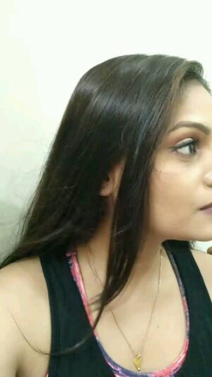 Nidhi Mahawan Instagram - Did you call me baby !!!! 

#reelitfeelit #trending #behindthescenes #bollywoodactress #bollywood #instagood #instalife #instagram #indiangirl #mumbai #bhopal #viral #cute #live #laugh #love