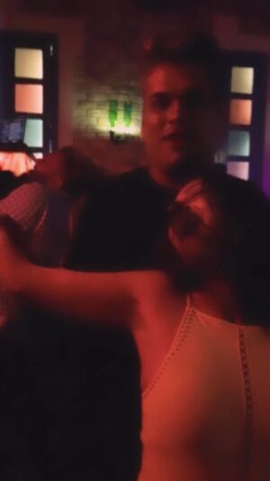 Nidhi Mahawan Instagram - Nostalgia… 
I used to dance to this song as a child.. sharing some childhood moves 😁😁

#nostalgia #moves #dance #international #throwback #memories #bollywood #hotonbeauty #mumbainightlife #nightout #nightlife #bollywoodactresses #bollywoodactress #diva #reels #reelitfeelit #reelkarofeelkaro #reelsinstagram #instagram #instadance #dancereels