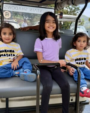 Nitya saxena Instagram - Vacation & Memories ❤️❤️

@anchorravi_offl @nitya.saxena1186 @sudhirkaveti @meher_manija #wayanad #kerala #resort #vacation