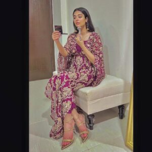 Noor Khan Instagram - ✨