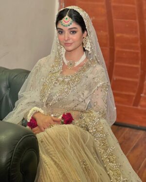 Noor Khan Instagram - 🎥