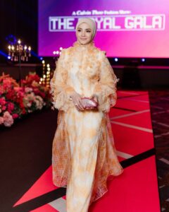 Actress Nur Fazura HD Photos and Wallpapers March 2025