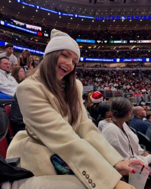 Oana Gregory Instagram - A holiday season well spent! 🥰🥰🥰