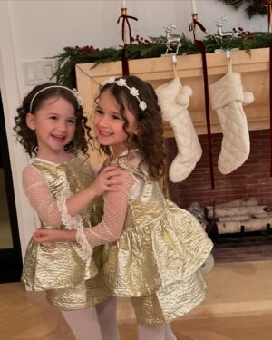 Oana Gregory Instagram - A holiday season well spent! 🥰🥰🥰