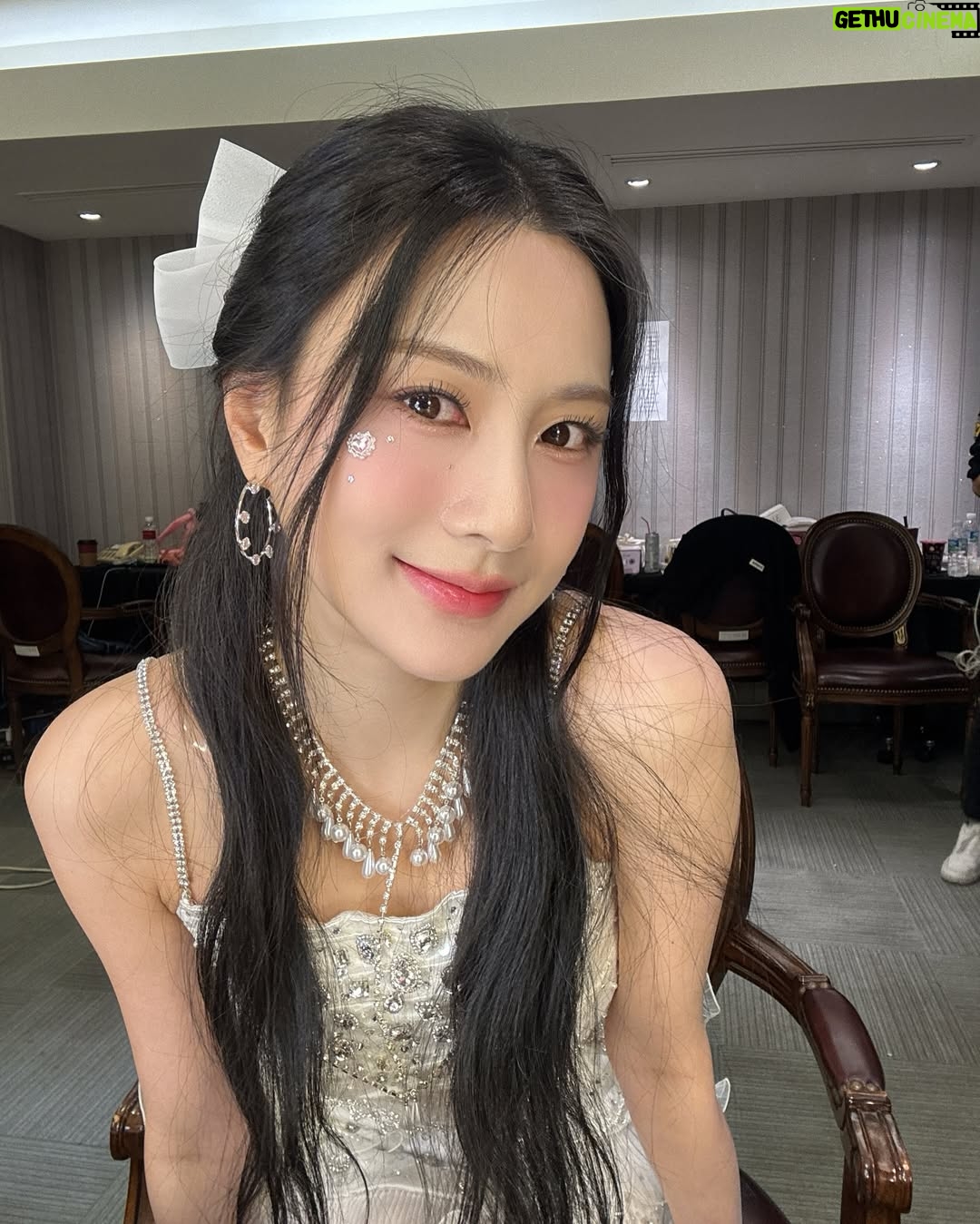 Oh Ha-young - 71.9K Likes - 在台湾的粉色新年
Pink New Year from Taiwan💕