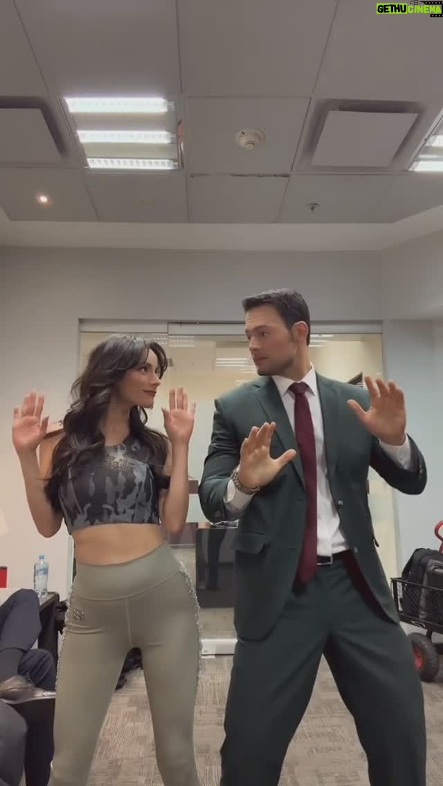 Oka Giner - 73.4K Likes - Próximo domingo 2 de marzo
Gran final en México 🇲🇽@lashijasdelasragarciaof
Capaz no funcionamos #teamNicoleria
O si?