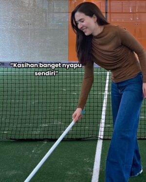 Olivia Jensen Instagram - Yuhuu bentar lagi soft opening nih @soulpadelclub 🎾✨💕